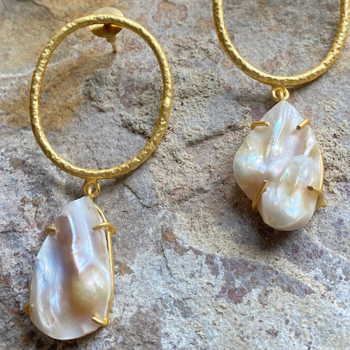 The Hariklia hoops