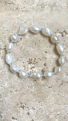 Fresh water pearl bracelet