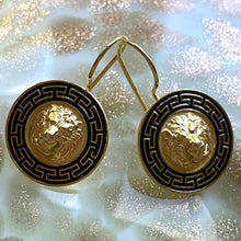 Lion earrings (French hook)