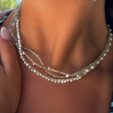 The ‘Areti’ lustrous pearl necklace