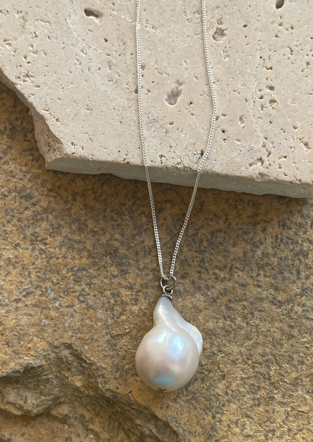 Simple baroque fresh water pearl