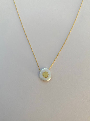 Lucky 4 leaf clover in gold on mother of pearl necklace and 18k yellow gold plated chain