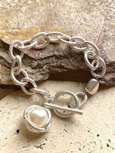T bar shell pearl  link bracelet