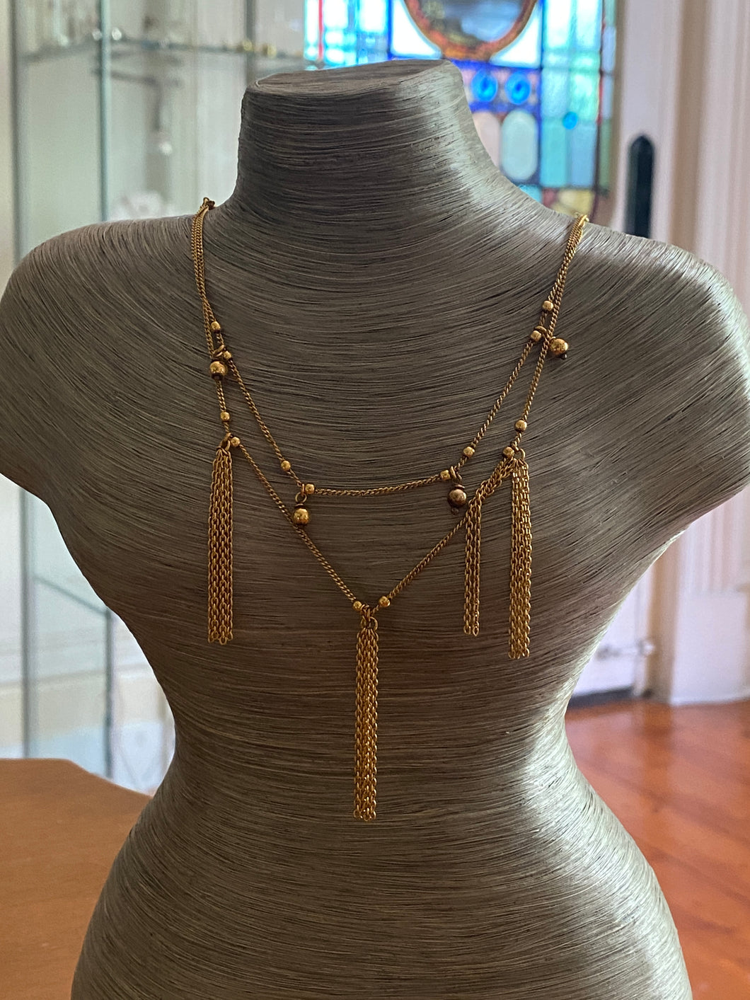 Tassel & bead necklace